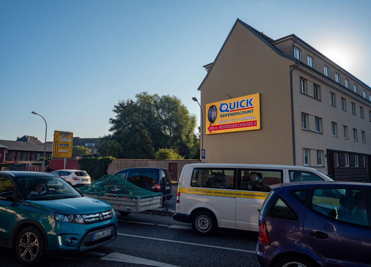 LED-Videowand Güstrow aus der Ferne